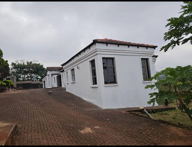 5 BEDROOM HOUSE FOR SALE IN THOHOYANDOU